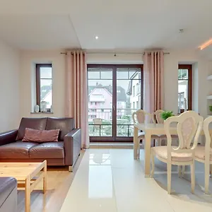 https://apt-dom-house-polna-62.sopothotels.com